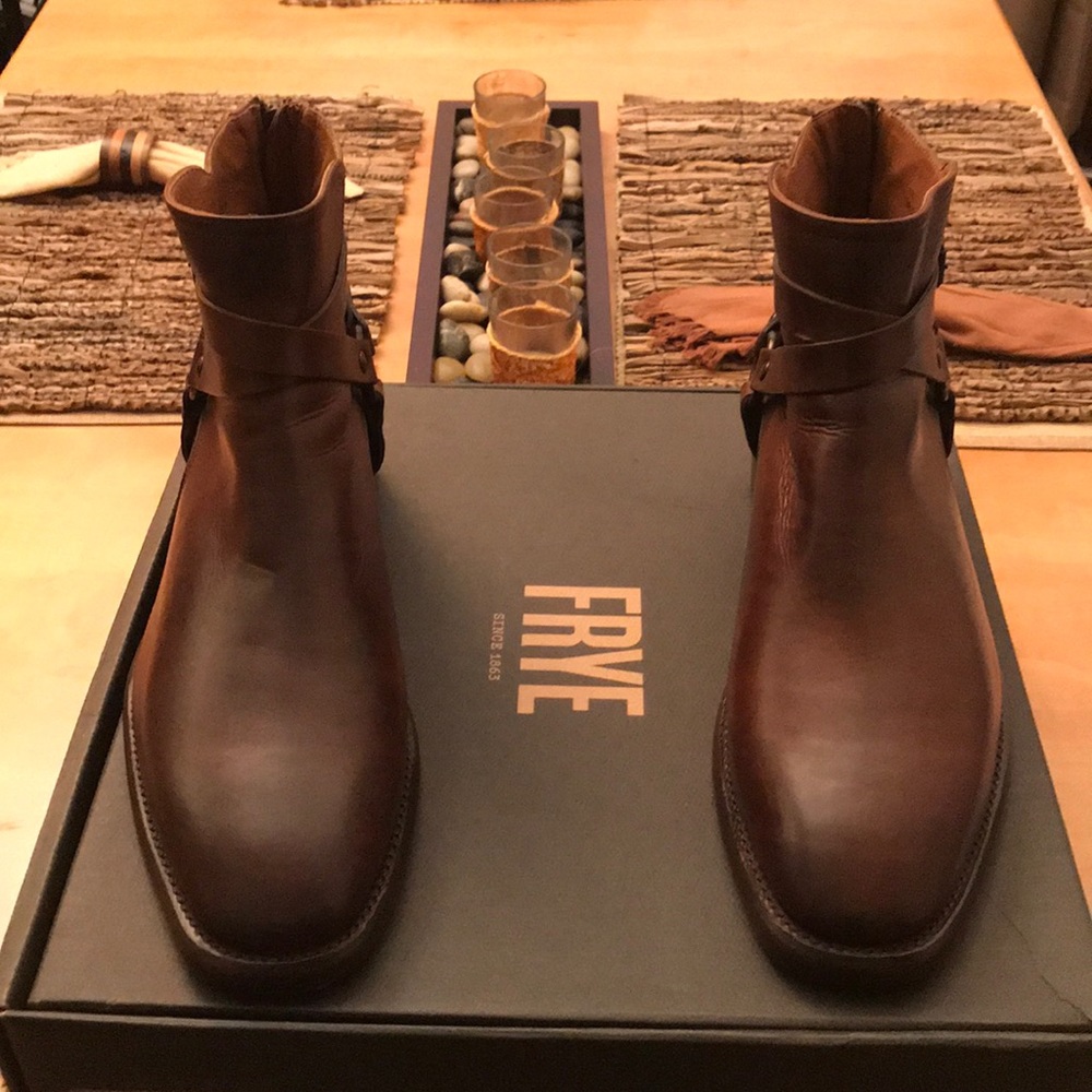 Frye Boots Westton cross strap